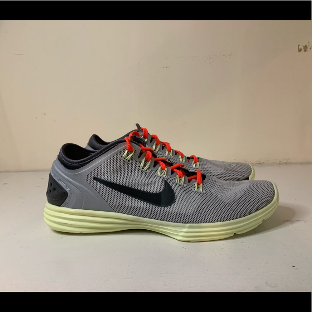Nike Free Sneakers